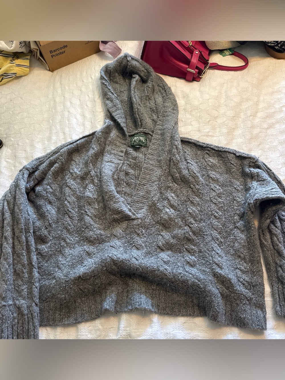 Cozy Cropped Cable Knit Hoodie Sweater - Gray with hood American eagle womens L